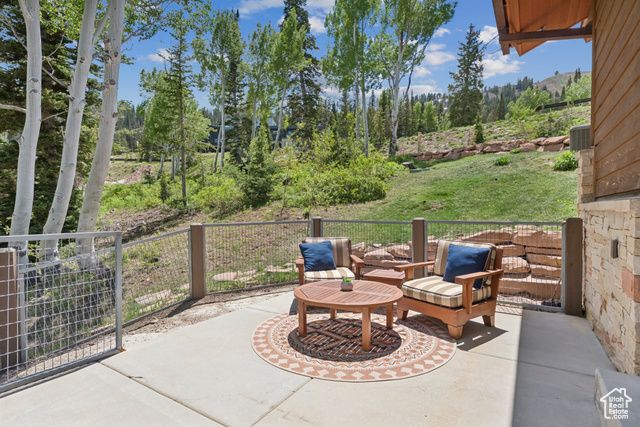 147 WHITE PINE CANYON RD, Snyderville, UT 84098