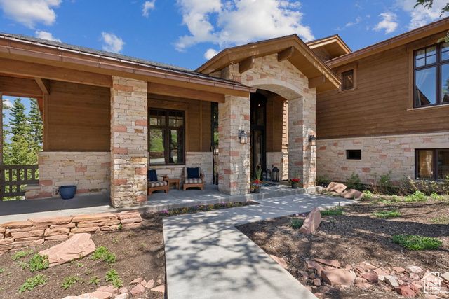 147 WHITE PINE CANYON RD, Snyderville, UT 84098