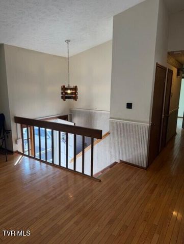 226 Shadow Hill Lane, Bristol, VA 24201