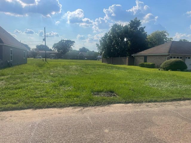 4470 Beale Street, Beaumont, TX 77705