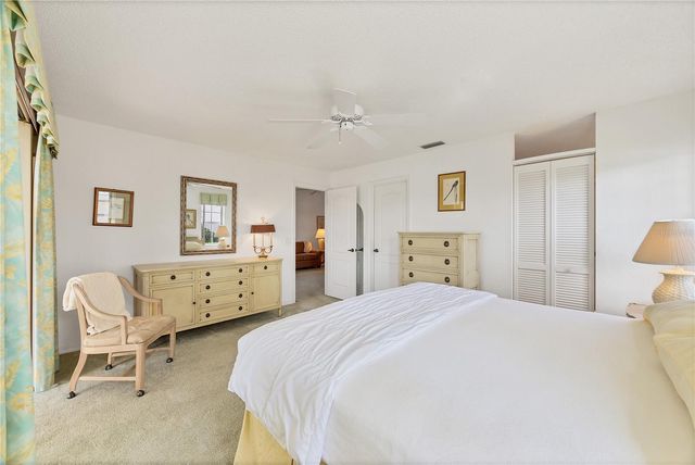 1800 ASHLEY DRIVE, Venice, FL 34292