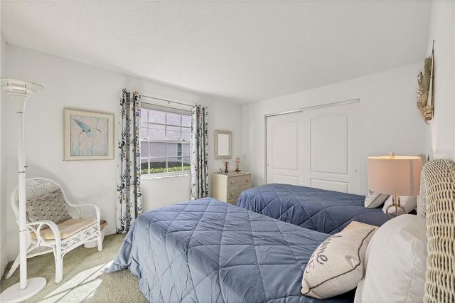 1800 ASHLEY DRIVE, Venice, FL 34292