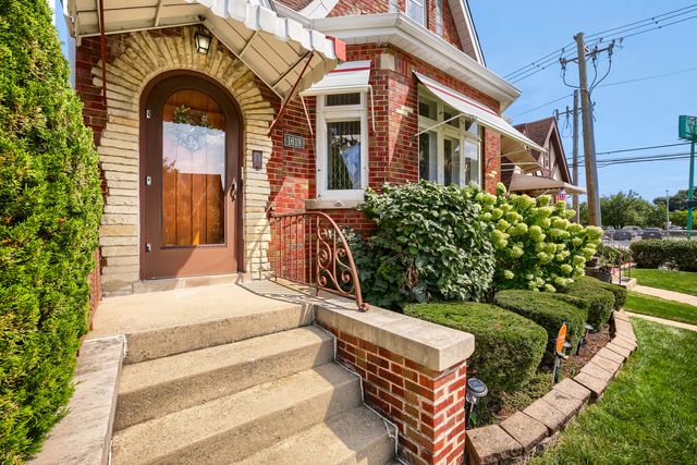 1619 N Normandy Avenue, Chicago, IL 60707