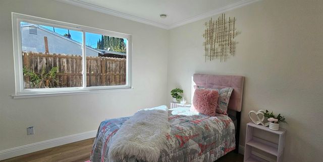 35 Merrimac Pl, Pittsburg, CA 94565