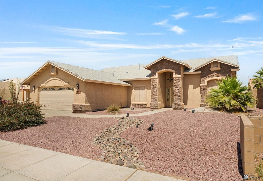 10572 E 37 Pl, Yuma, AZ 85365