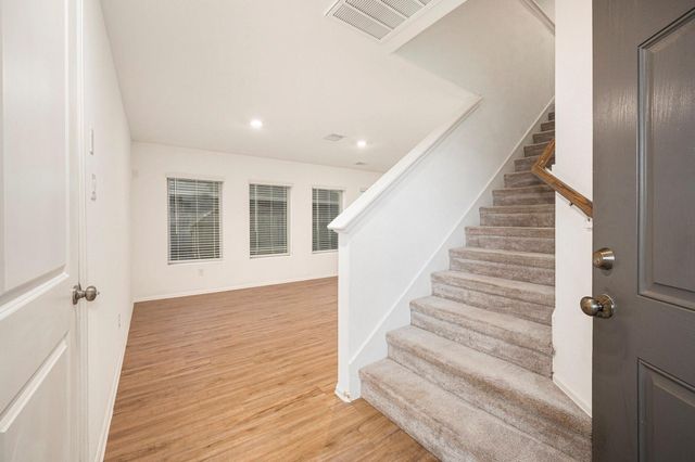 7803 Switchgrass Creek Drive, Katy, TX 77493