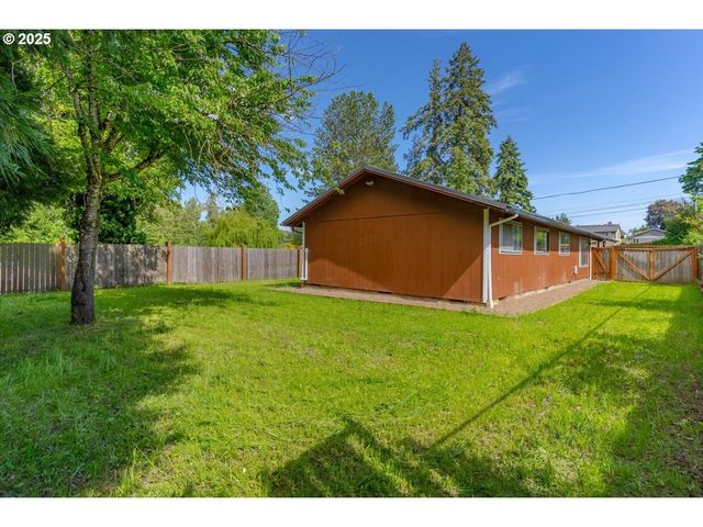 113 MAIN St, Dayton, OR 97114