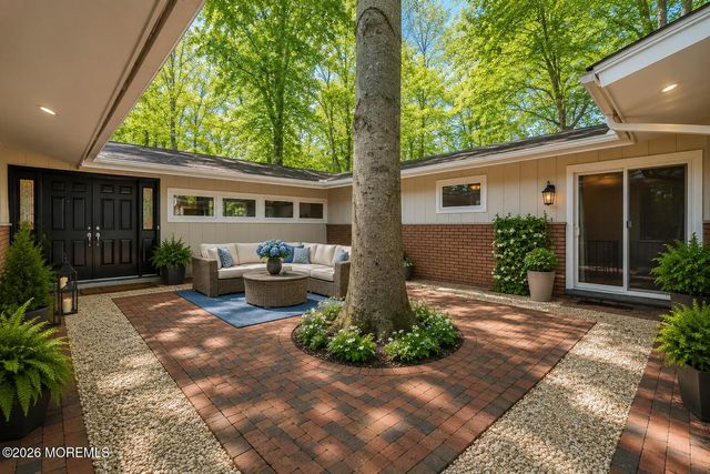 10 Woodland Terrace, Lincroft, NJ 07738