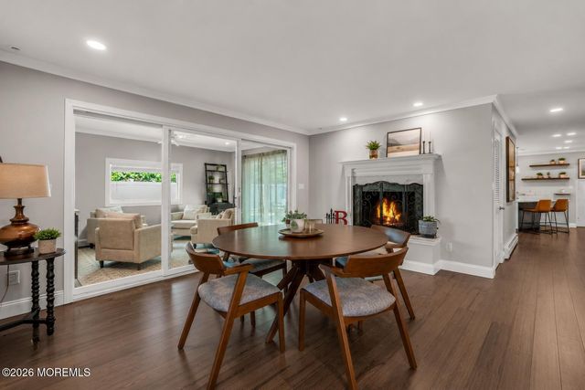 10 Woodland Terrace, Lincroft, NJ 07738