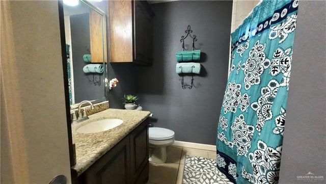 467 Edgewood Avenue, Edinburg, TX 78541