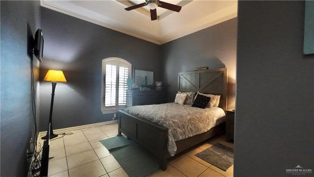 467 Edgewood Avenue, Edinburg, TX 78541