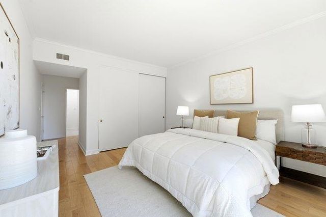 30 Mounds Road 402, San Mateo, CA 94402