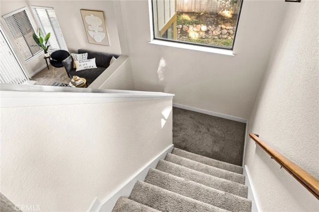 32 Alameda Park Circle, Chico, CA 95928