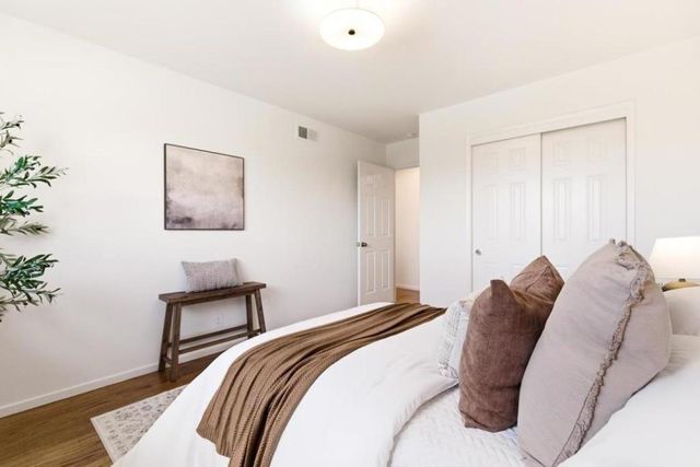 1746 Quesada Way, Burlingame, CA 94010