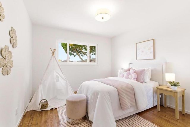1746 Quesada Way, Burlingame, CA 94010