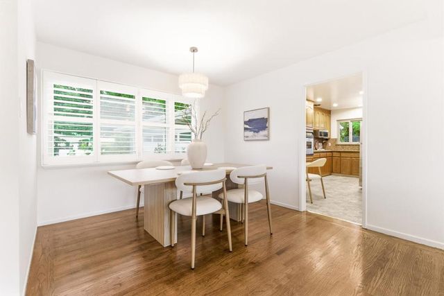 1746 Quesada Way, Burlingame, CA 94010