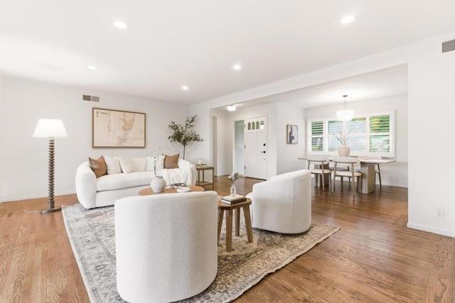 1746 Quesada Way, Burlingame, CA 94010