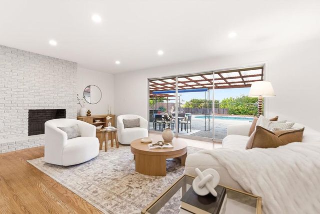 1746 Quesada Way, Burlingame, CA 94010