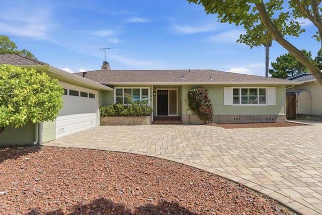 1746 Quesada Way, Burlingame, CA 94010