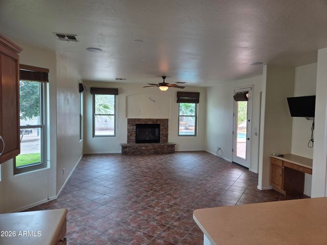 7809 S 18TH Way, Phoenix, AZ 85042