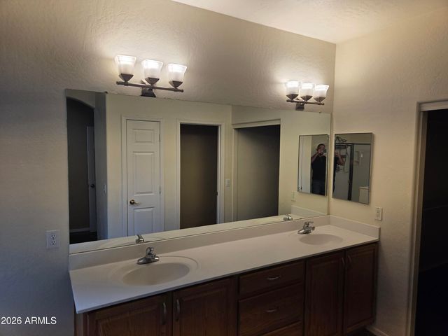 7809 S 18TH Way, Phoenix, AZ 85042