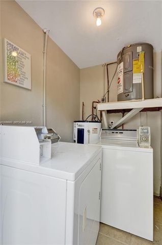 1808 NE 11th Ave 1, Fort Lauderdale, FL 33305