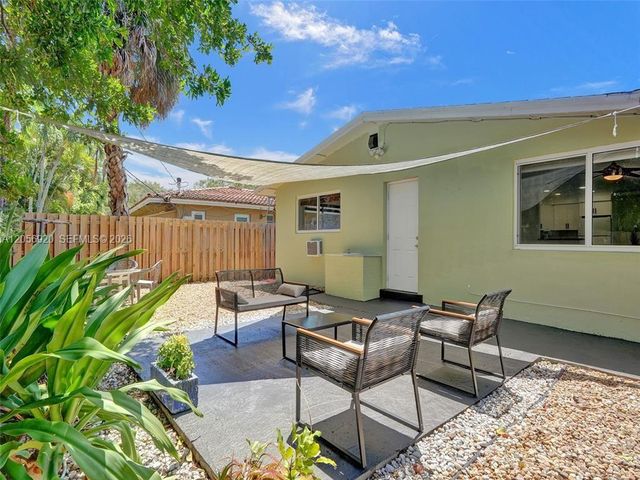 1808 NE 11th Ave 1, Fort Lauderdale, FL 33305