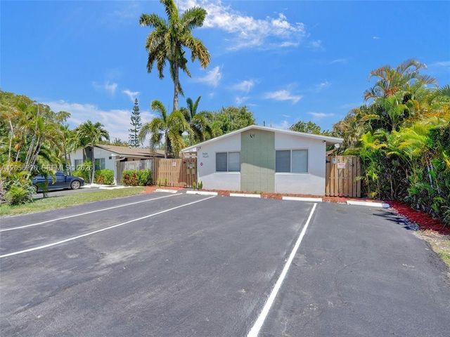 1808 NE 11th Ave 1, Fort Lauderdale, FL 33305