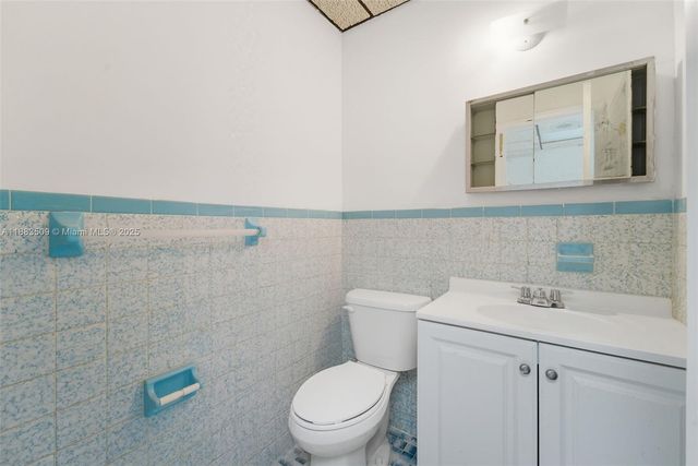 3944 W Flagler St, Miami, FL 33134