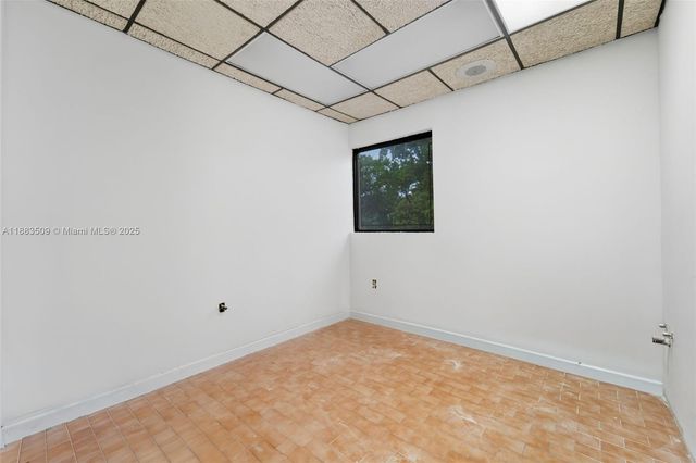 3944 W Flagler St, Miami, FL 33134