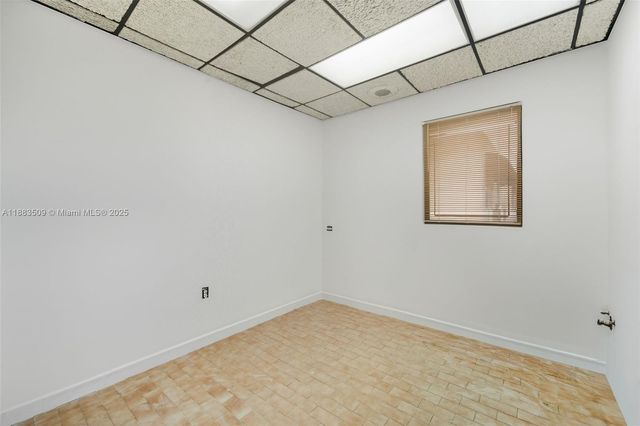 3944 W Flagler St, Miami, FL 33134