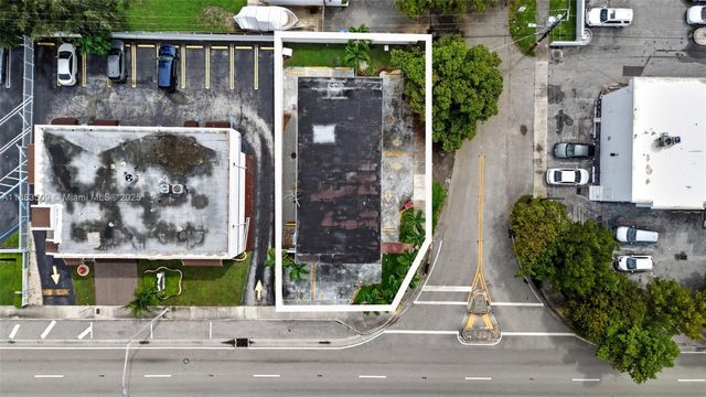 3944 W Flagler St, Miami, FL 33134