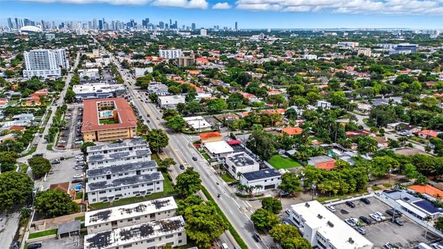 3944 W Flagler St, Miami, FL 33134