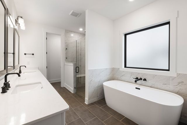 130 Peachleaf Drive, Krugerville, TX 76227