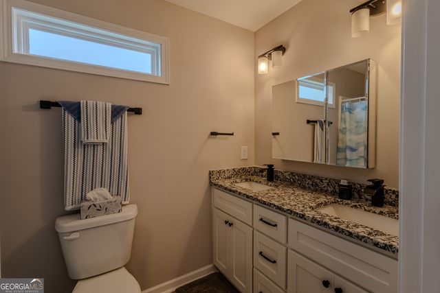 150 Long Pines Circle, East Dublin, GA 31027