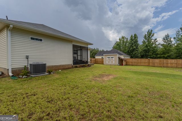 150 Long Pines Circle, East Dublin, GA 31027