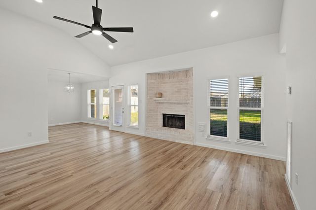 1423 Lazy Spring Drive, Missouri City, TX 77489