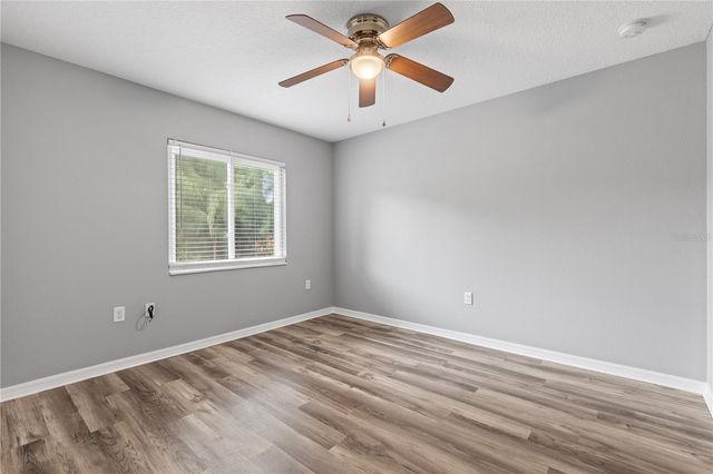 1925 34TH AVENUE E, Bradenton, FL 34208