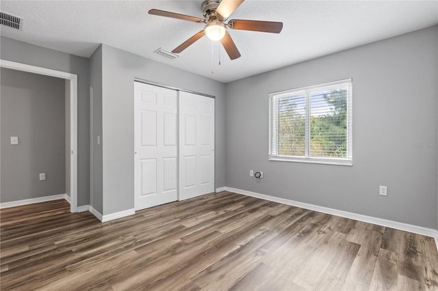 1925 34TH AVENUE E, Bradenton, FL 34208