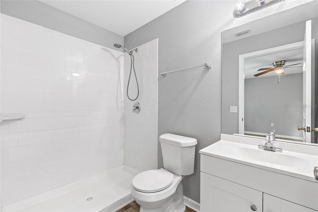 1925 34TH AVENUE E, Bradenton, FL 34208