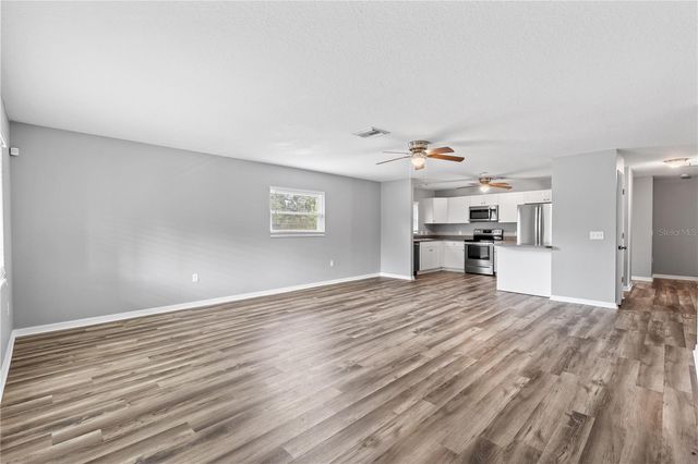 1925 34TH AVENUE E, Bradenton, FL 34208