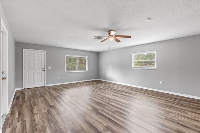 1925 34TH AVENUE E, Bradenton, FL 34208