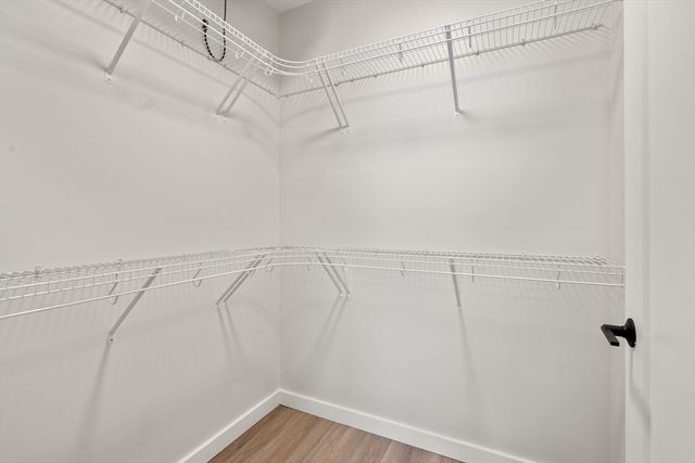10 Somerset 305, Winthrop, MA 02152