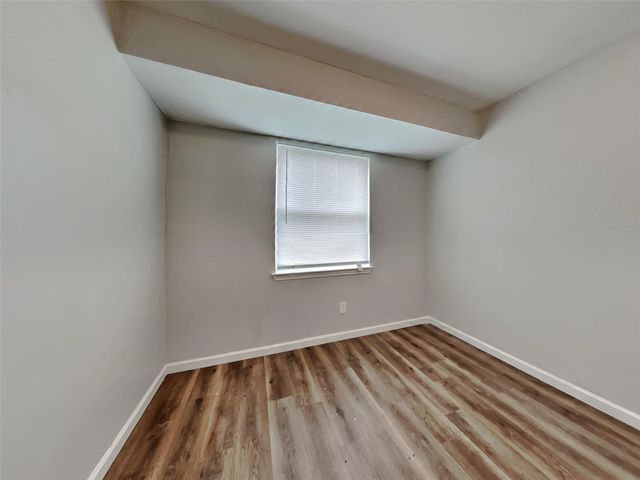 1340 E Park Drive, Mesquite, TX 75149