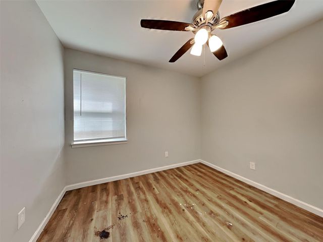 1340 E Park Drive, Mesquite, TX 75149