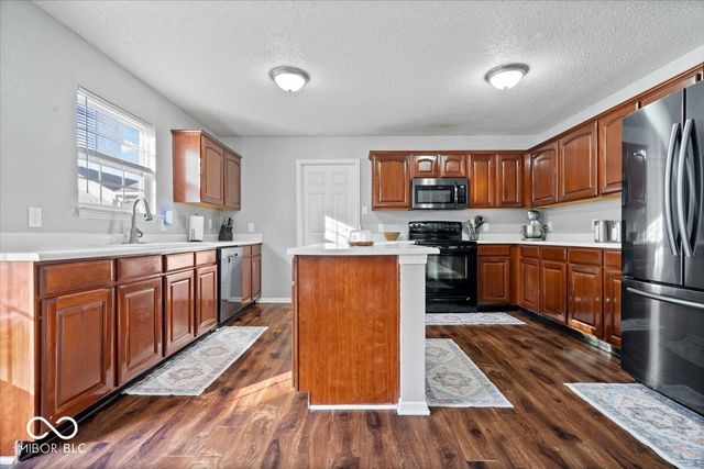 12607 Courage Crossing, Fishers, IN 46037