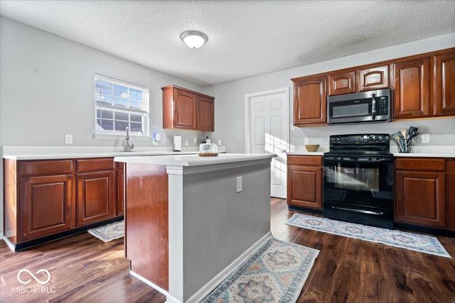 12607 Courage Crossing, Fishers, IN 46037