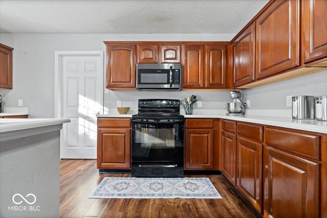 12607 Courage Crossing, Fishers, IN 46037