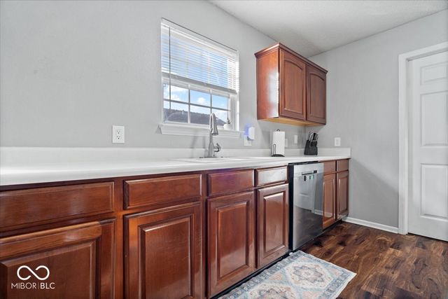 12607 Courage Crossing, Fishers, IN 46037