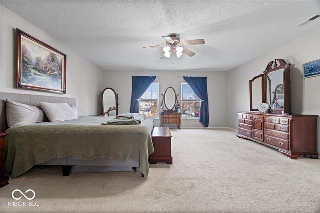 12607 Courage Crossing, Fishers, IN 46037